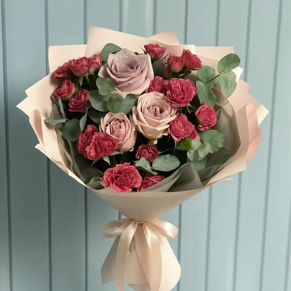 Букет цветов из: Гвоздики и Розы в Шарахалсуне