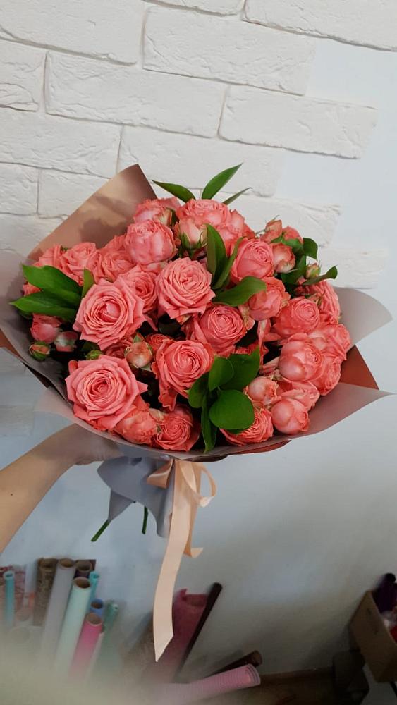 Букет цветов из: Розы в Шарахалсуне