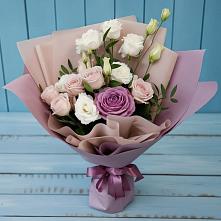 Букет цветов из:  Розы и Лизиантусы #REPLACE_PRED# Шарахалсуне