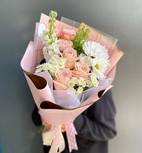 Букет цветов из:  Хризантемы и Розы в Шарахалсуне