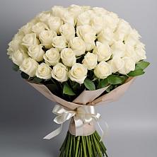 Букет 101 беля роза Белоснежка в Шарахалсуне