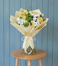 Букет цветов из:  Хризантемы и Розы в Шарахалсуне