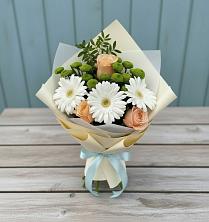 Букет цветов из:  Герберы, Розы и Хризантемы в Шарахалсуне
