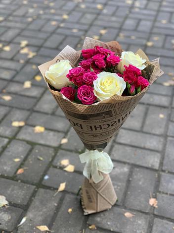Букет цветов из: Розы в Шарахалсуне