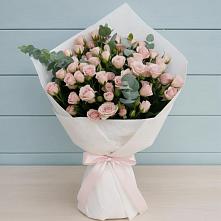 Букет цветов из:  Розы #REPLACE_PRED# Шарахалсуне