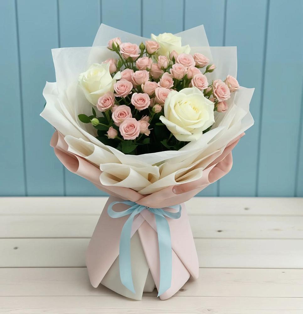 Букет цветов из: Розы в Шарахалсуне