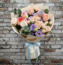 Букет цветов из:  Розы, Лизиантусы и Гвоздики #REPLACE_PRED# Шарахалсуне