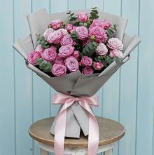 Букет цветов из:  Розы #REPLACE_PRED# Шарахалсуне